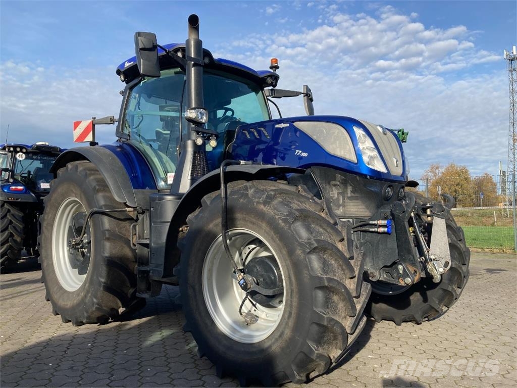 New Holland T 7.300 Auto Command Sonstige Landmaschinen