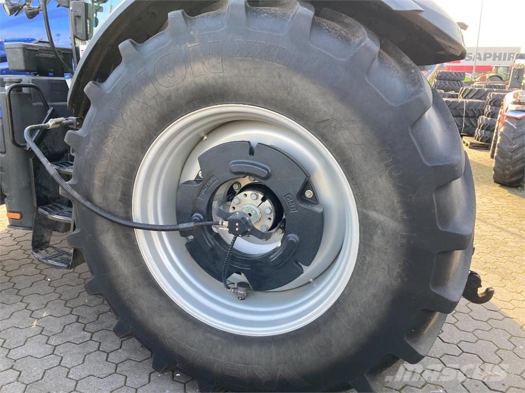 New Holland T 7.300 Auto Command Sonstige Landmaschinen