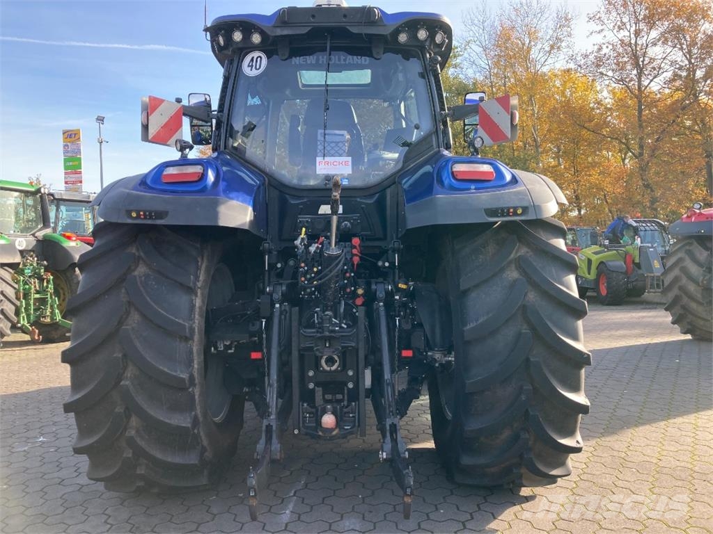 New Holland T 7.300 Auto Command Sonstige Landmaschinen