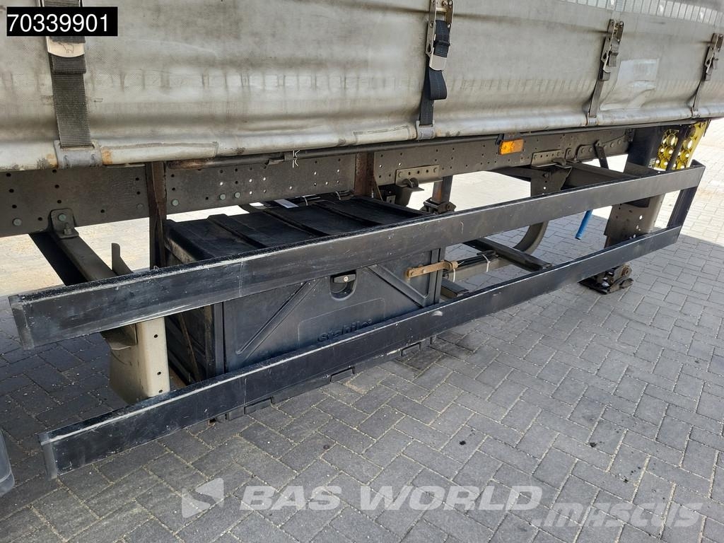 Schmitz Cargobull SCB*S3T 3 axles Poluprikolice sa ceradom
