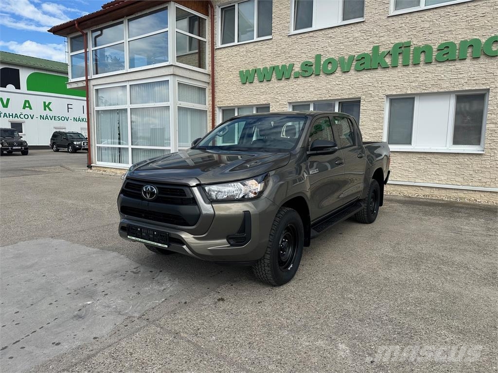 VIN - Predný Nárazník komplet - MASKA na - TOYOTA HILU Other components