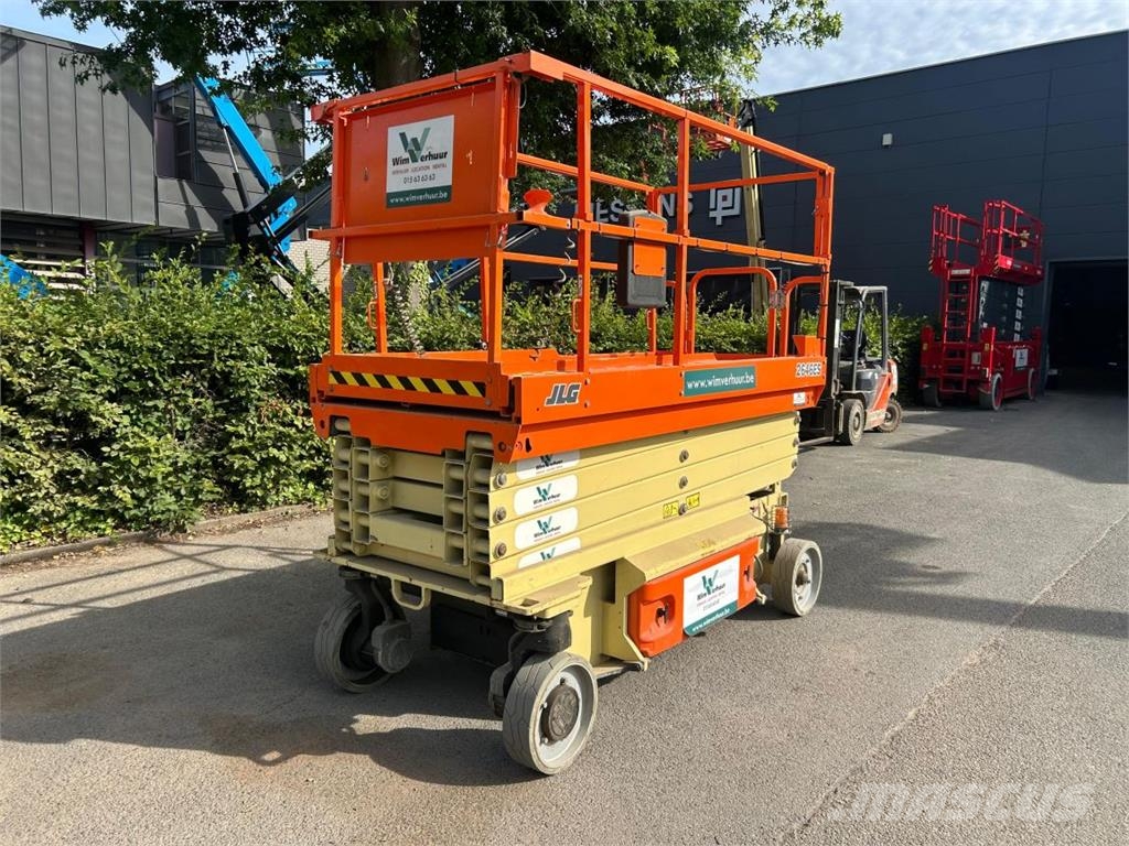 JLG 2646 ES (1880) Schaarhoogwerkers