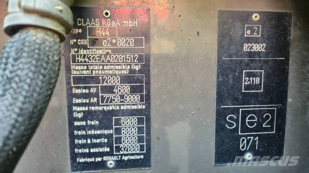 CLAAS Ares 836 RZ Tratores