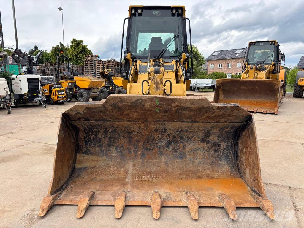 CAT 953 550h Laderaupen