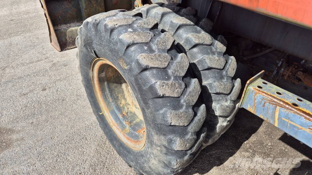 Fiat-Hitachi FH 115 W حفارات بعجل