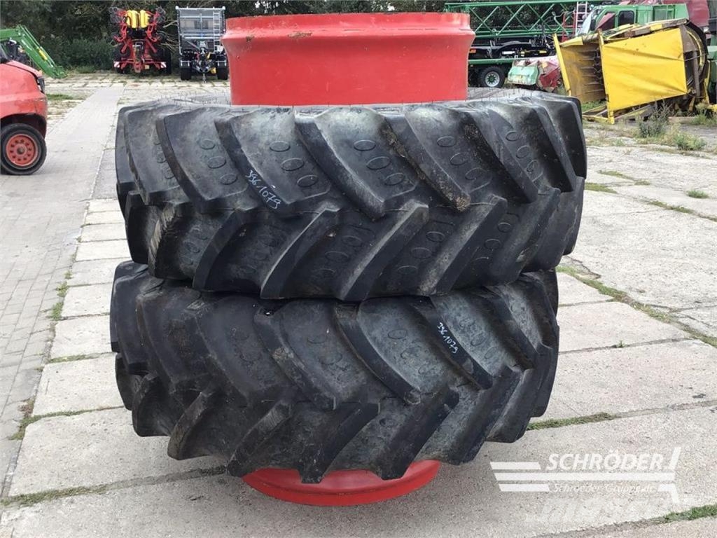 BKT 2X 520/85R42 | 2X 480/70R30 Roues jumelées