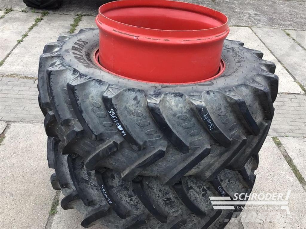 BKT 2X 520/85R42 | 2X 480/70R30 Roues jumelées