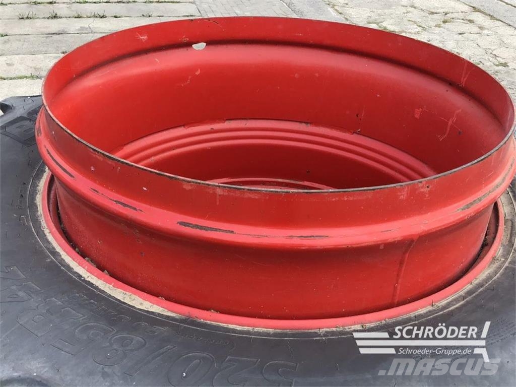 BKT 2X 520/85R42 | 2X 480/70R30 Roues jumelées