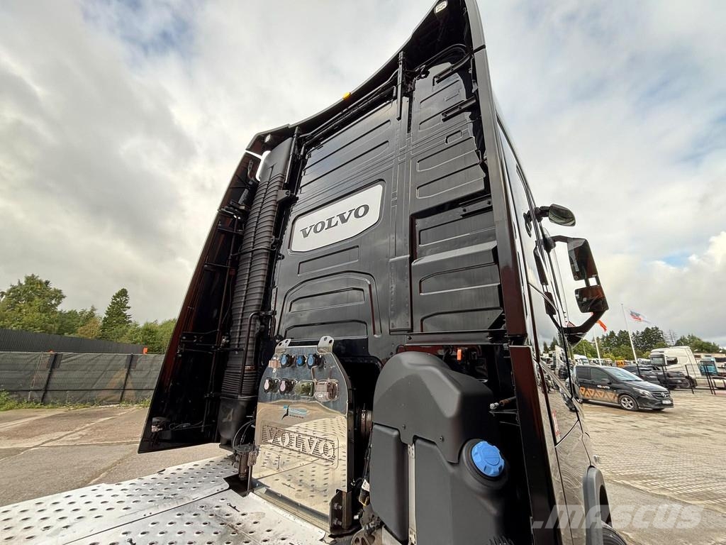 Volvo FH 500 6x2 GLOBE XL / ADR / RETARDER / DOUBLE BOGI Dragbilar