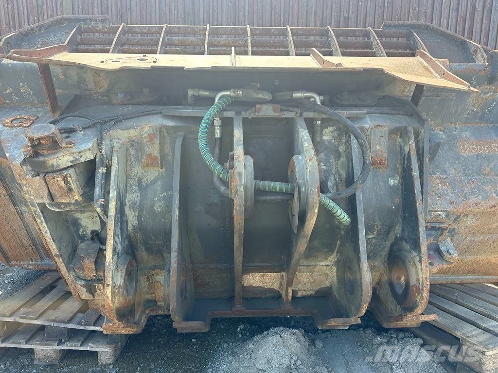 Gjerstad Sidetipp skuffe Cat 988 Cucharones