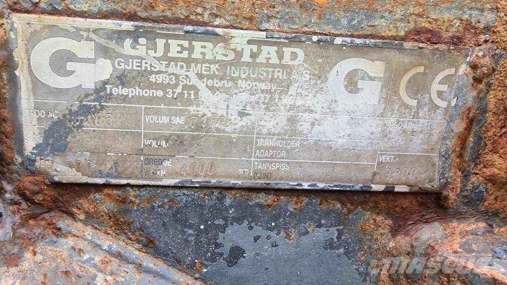 Gjerstad Sidetipp skuffe Cat 988 Cucharones