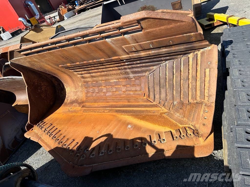 Gjerstad Sidetipp skuffe Cat 988 Cucharones