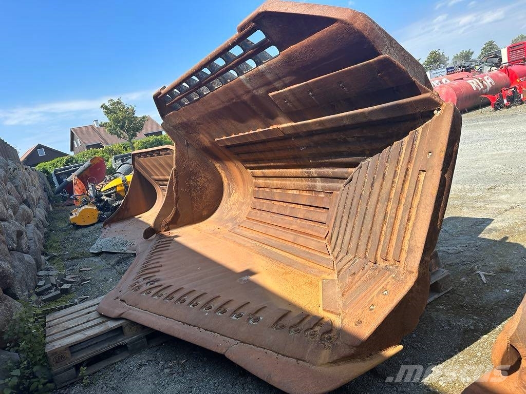 Gjerstad Sidetipp skuffe Cat 988 Cucharones
