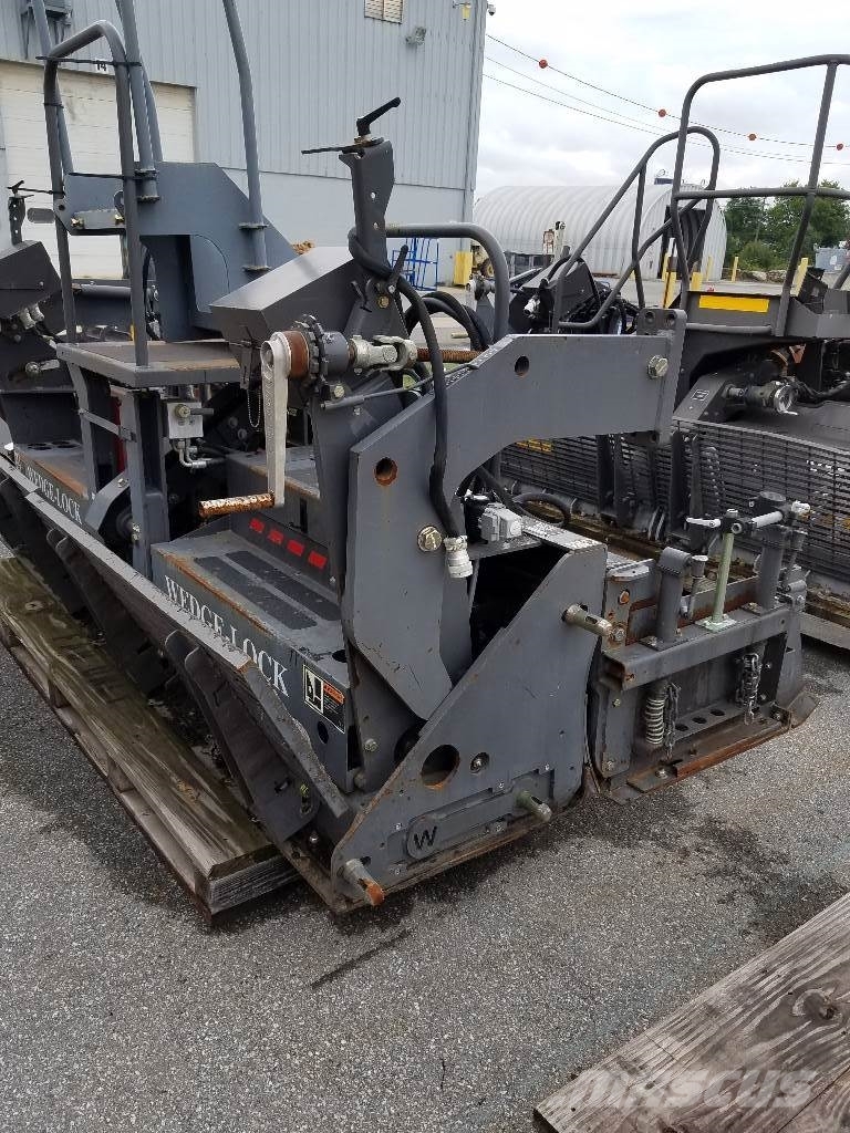 Volvo Paving Products Wedge-Lock Serial 208WB6U Asphalt heaters