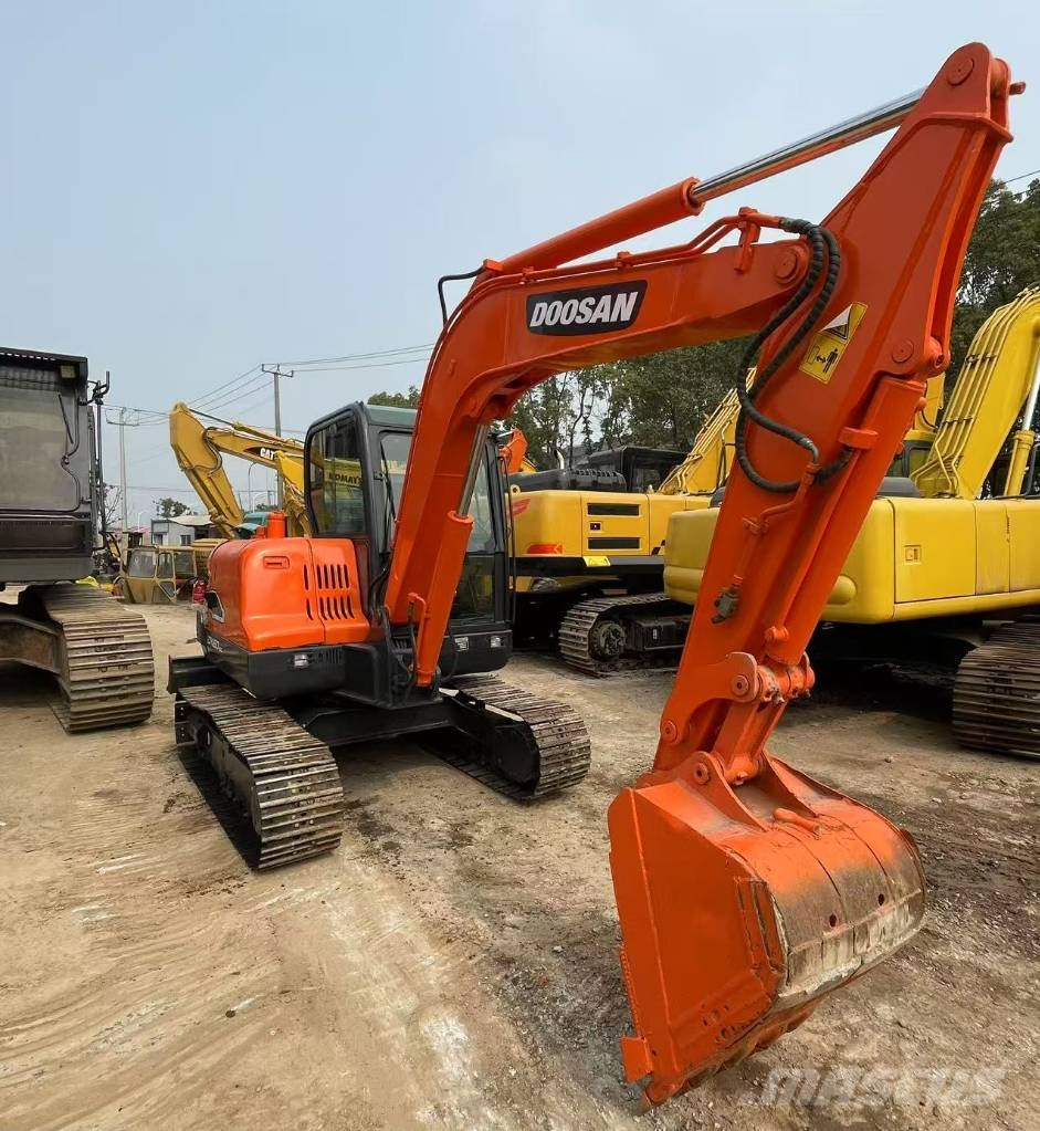 Doosan DX 60-9 C Εκσκαφάκι (διαβολάκι) < 7t