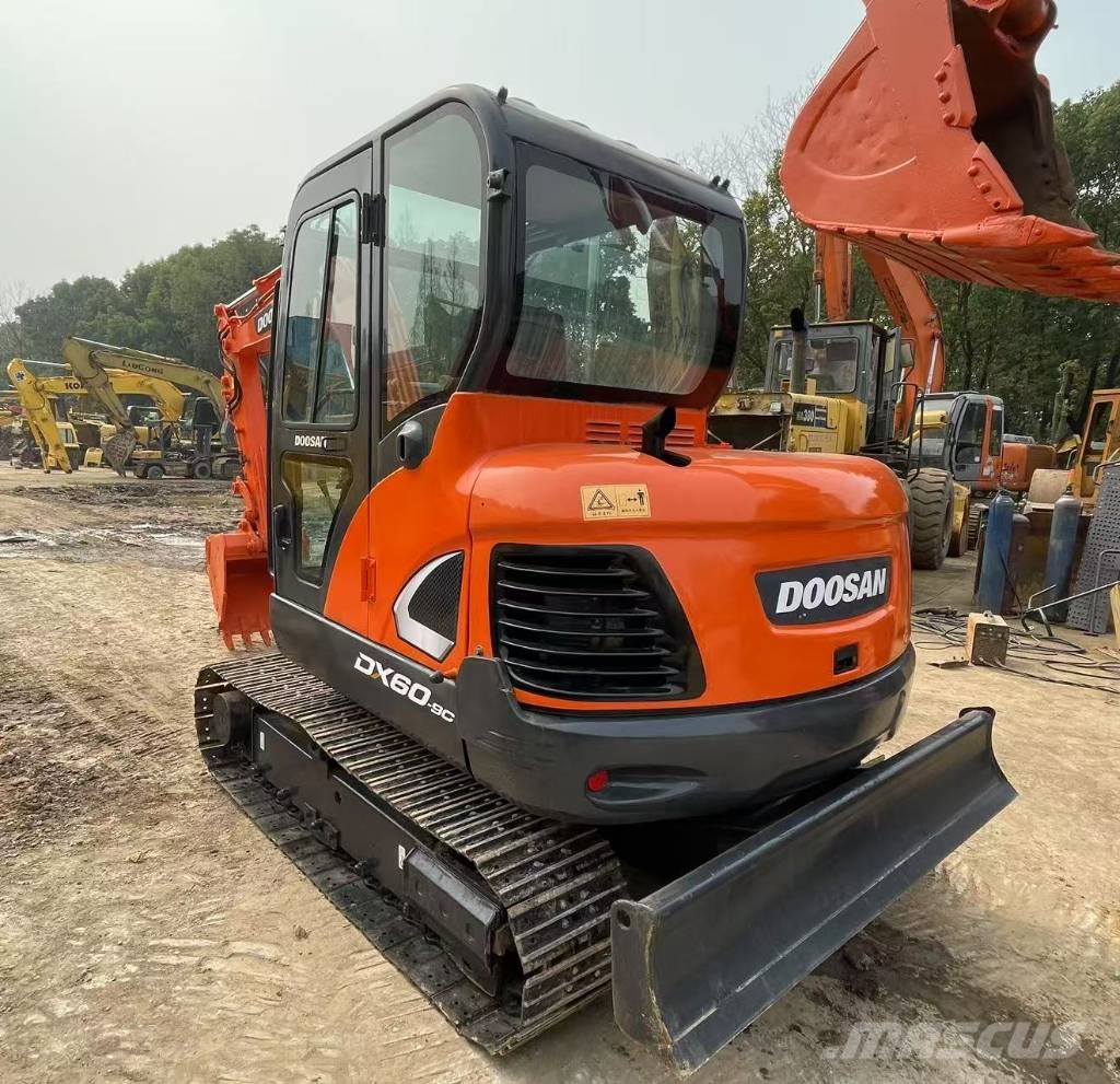 Doosan DX 60-9 C Εκσκαφάκι (διαβολάκι) < 7t