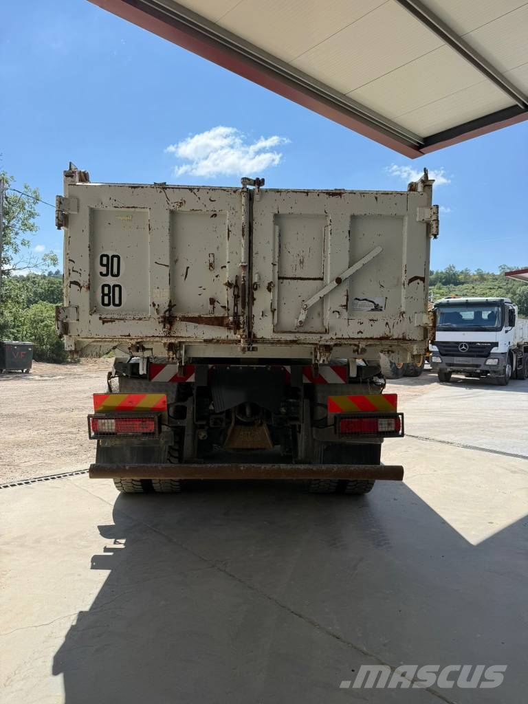Renault Kerax 410 DXI, Crane HMF 130, remote control Camiones bañeras basculantes o volquetes