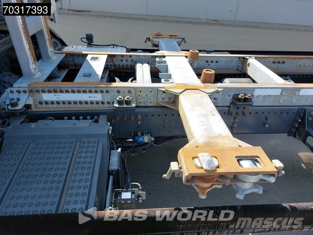 Scania P500 P 6X2 2500kg Ladebordwand BDF Lift+steering a Vaihtolava-autot