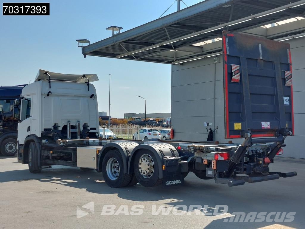 Scania P500 P 6X2 2500kg Ladebordwand BDF Lift+steering a Vaihtolava-autot