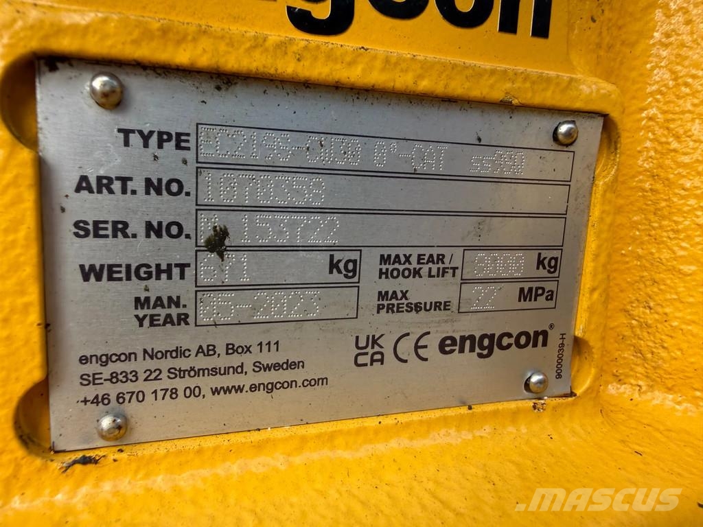 CAT M316 Next gen 휠 굴삭기