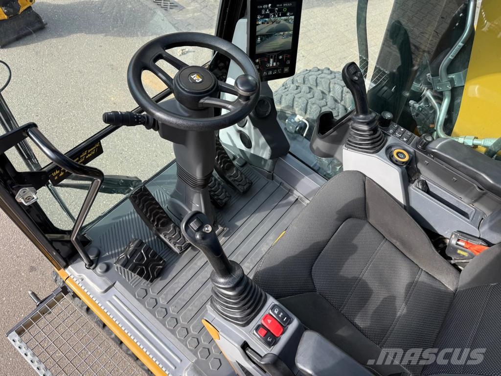 CAT M316 Next gen 휠 굴삭기