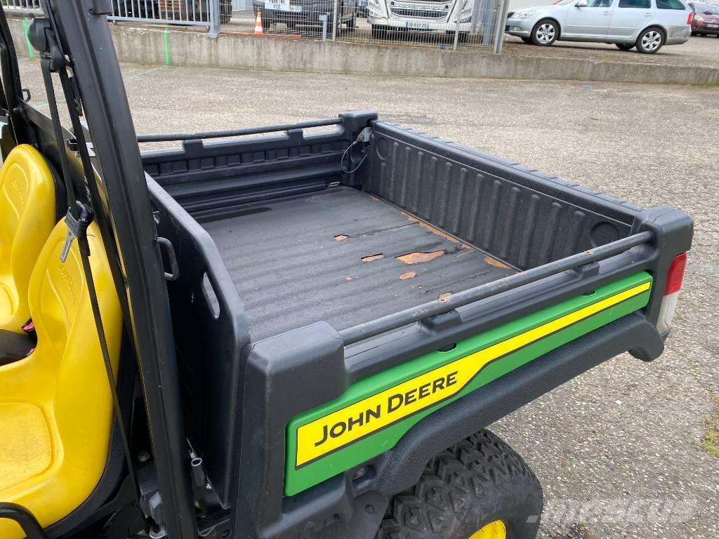 John Deere GATOR HPX815E-4x4 Diesel endommagé ユーティリティー機械