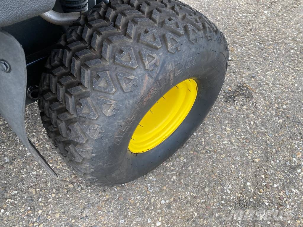 John Deere GATOR HPX815E-4x4 Diesel endommagé ユーティリティー機械