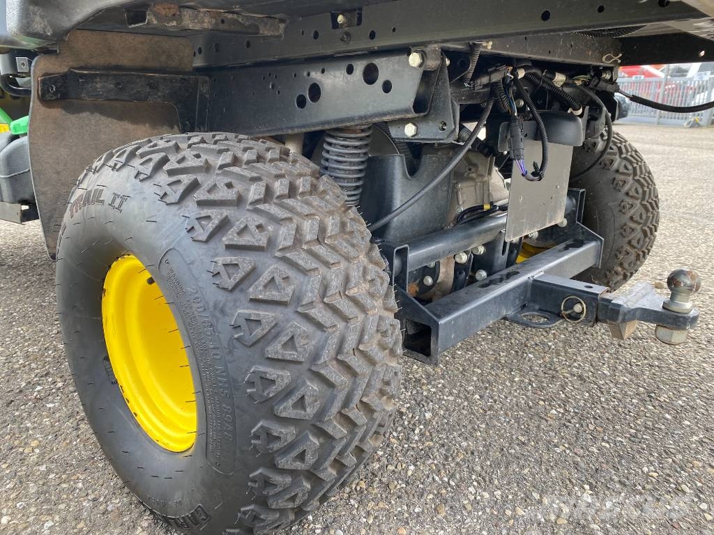 John Deere GATOR HPX815E-4x4 Diesel endommagé ユーティリティー機械