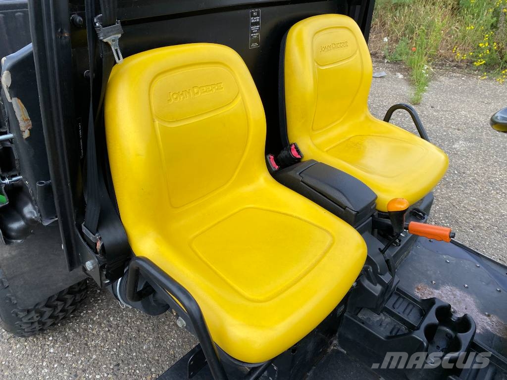 John Deere GATOR HPX815E-4x4 Diesel endommagé ユーティリティー機械