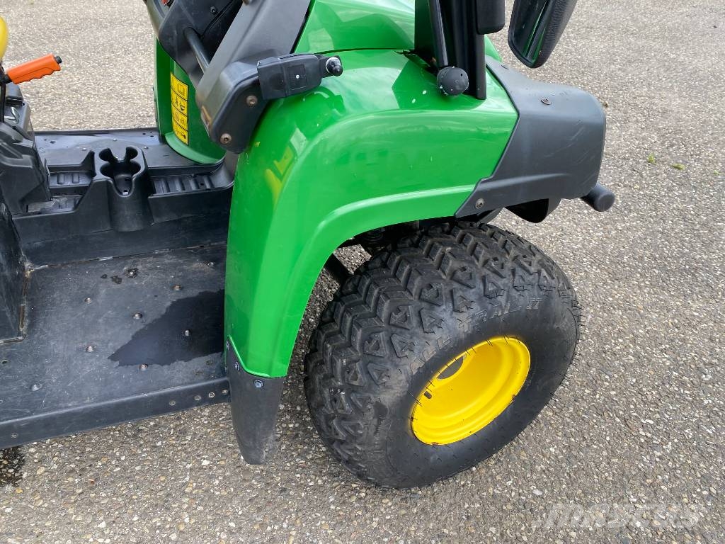 John Deere GATOR HPX815E-4x4 Diesel endommagé ユーティリティー機械