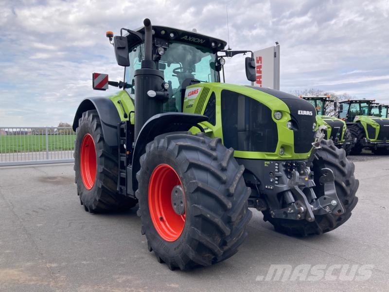 CLAAS AXION 960 CMATIC CEBIS Tractors