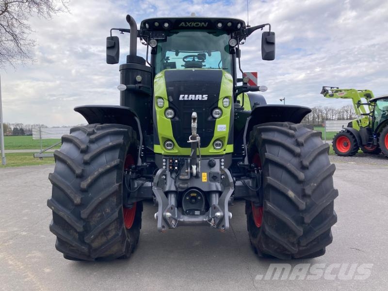 CLAAS AXION 960 CMATIC CEBIS Tractors