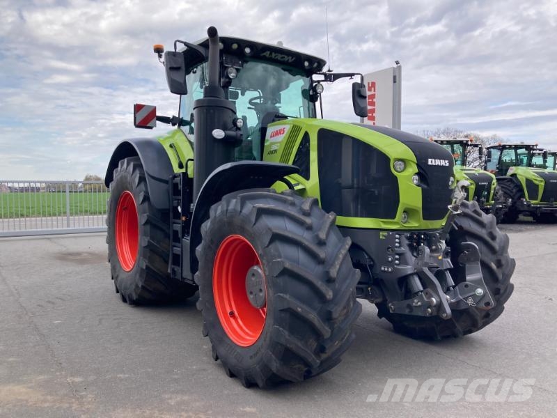 CLAAS AXION 960 CMATIC CEBIS Tractors