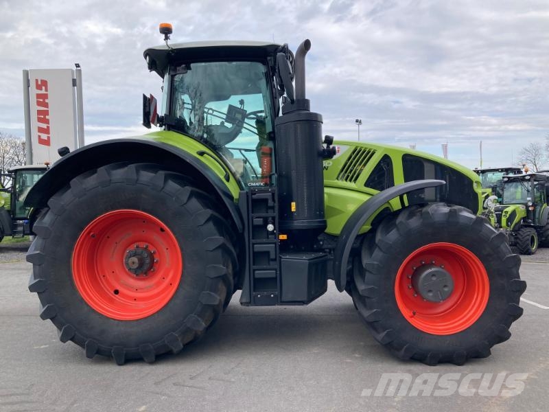 CLAAS AXION 960 CMATIC CEBIS Tractors