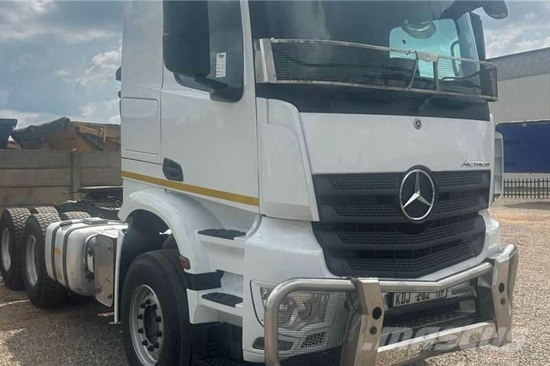 Mercedes-Benz Actros 3345 6x4 T/T 其他貨車