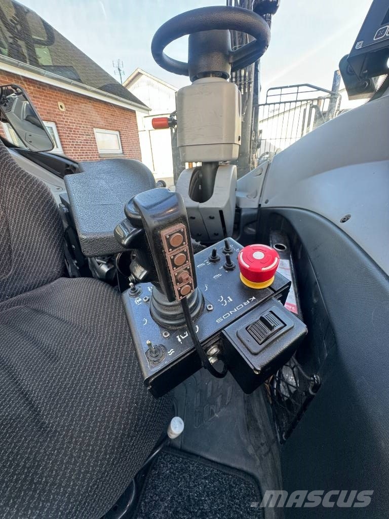 Valtra T 214 D TwinTrac SkyView m. kronos 150 skovvogn Tratores florestais