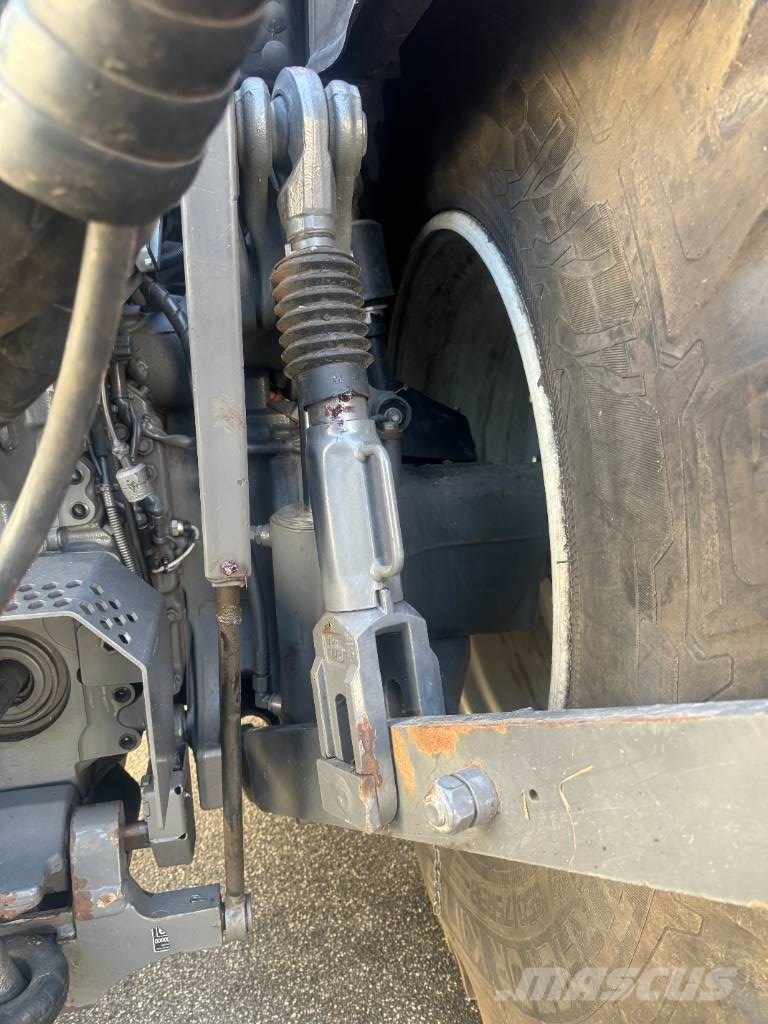 Valtra T 214 D TwinTrac SkyView m. kronos 150 skovvogn Tratores florestais