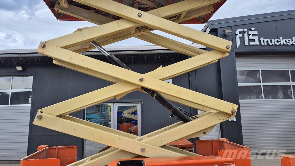 JLG 3394RT - 2008 YEAR - 3215 HOURS - 12M Sakselifter