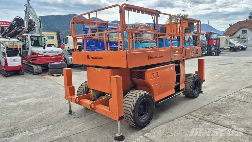 JLG 3394RT - 2008 YEAR - 3215 HOURS - 12M Sakselifter