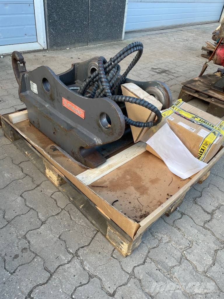 OilQuick OQ70/55 hurtigskift / Schnellwechsler / Quick hitc Hurtigkoblere
