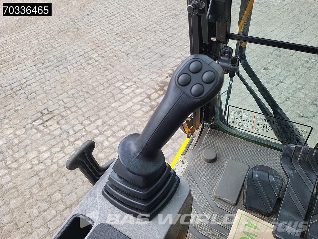 JCB 140X L SV Bagri goseničarji