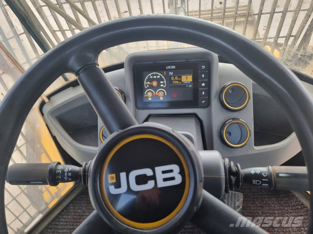 JCB 427 Naudoti ratiniai krautuvai