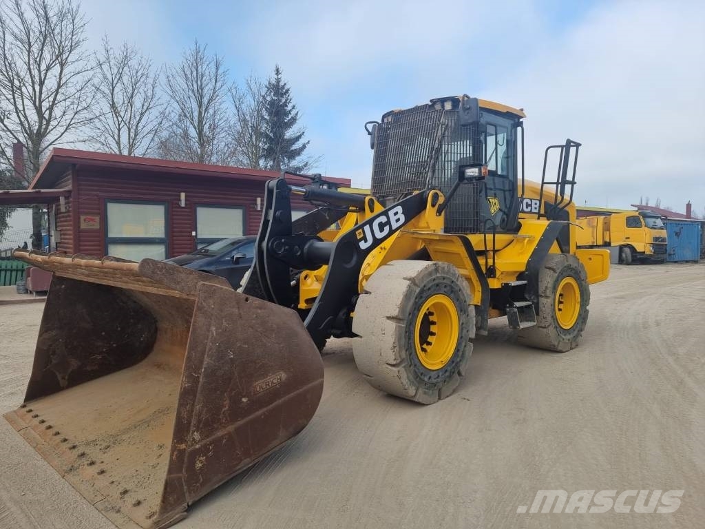 JCB 427 Naudoti ratiniai krautuvai