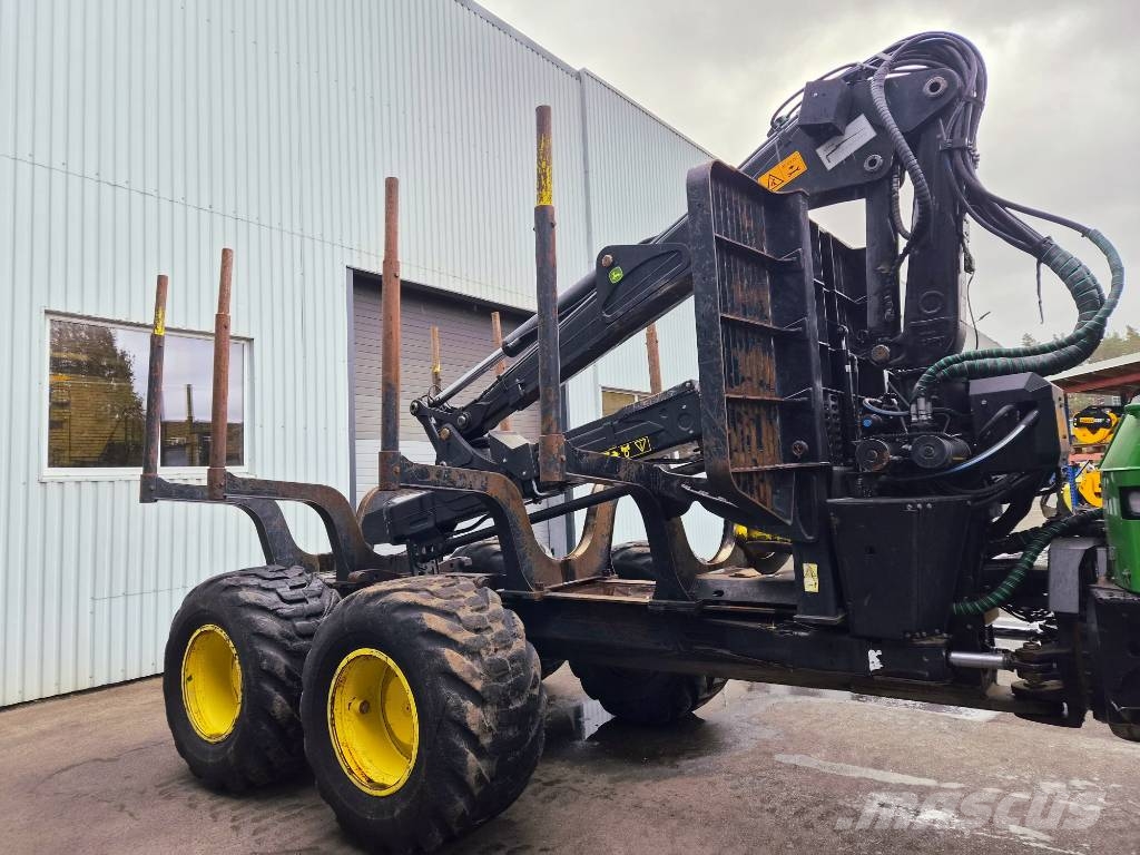 John Deere 1210 G Naudoti miškovežiai (Forvarderiai)