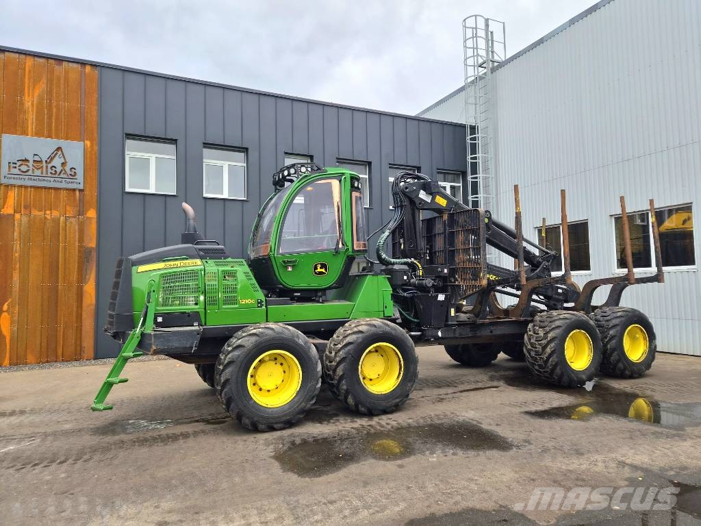 John Deere 1210 G Naudoti miškovežiai (Forvarderiai)