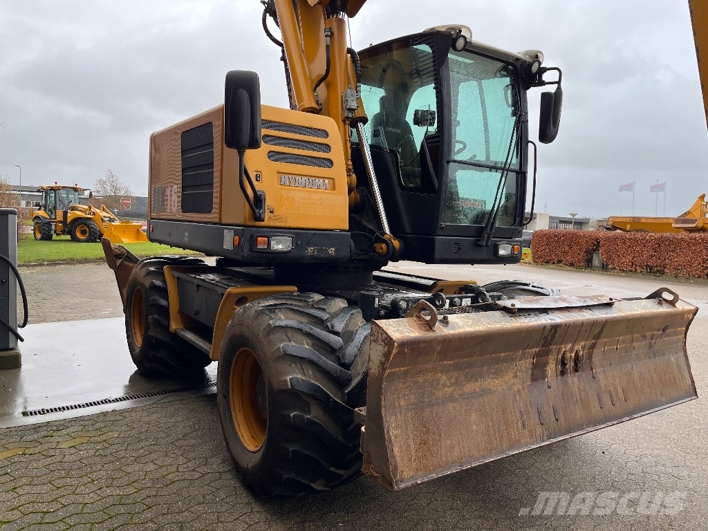 Hydrema MX16 Escavatori gommati