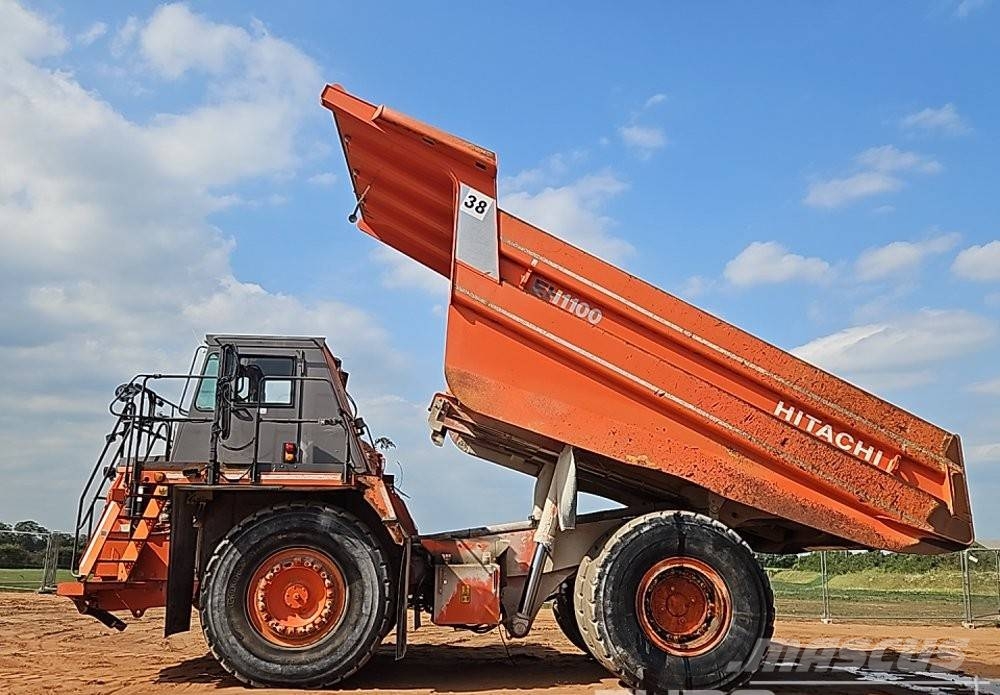 Hitachi EH 1100-5 Väikekallurid