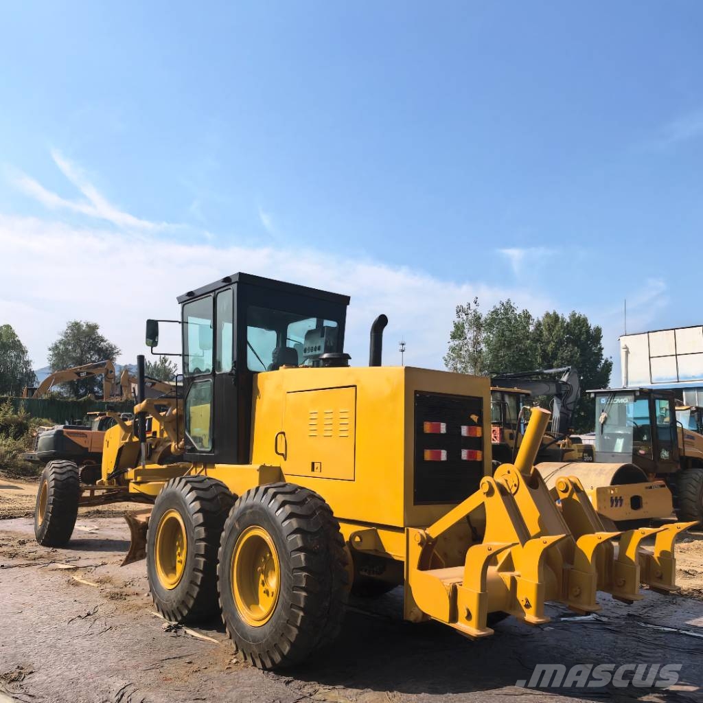 CAT 140 H Niveleuse