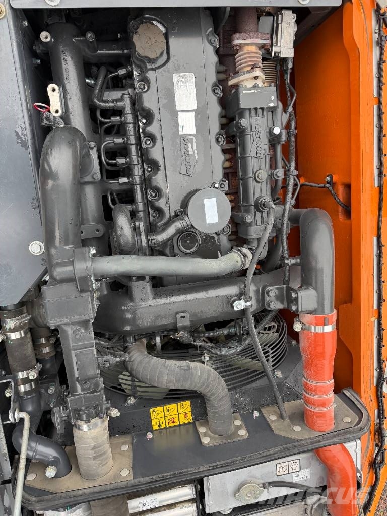 Doosan DX 170 W Pyöräkaivukoneet