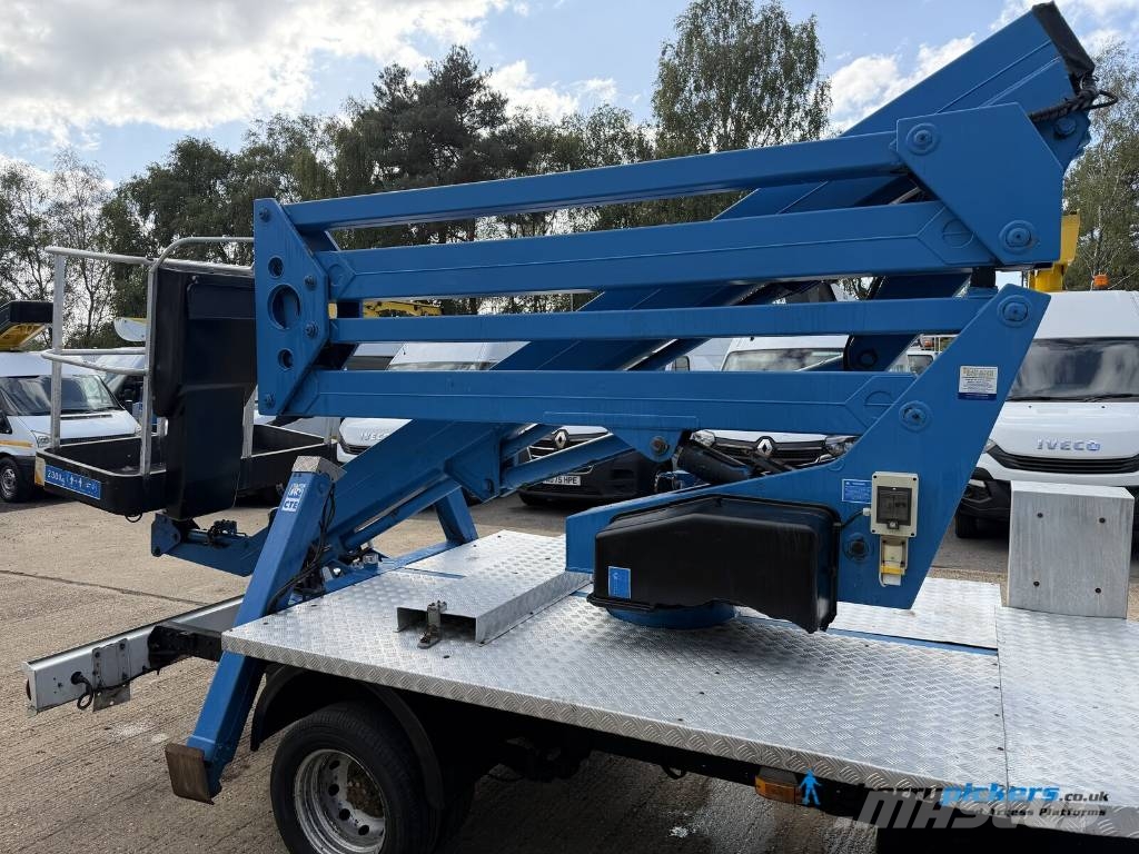 Nissan Cabstar CTE Z20E Cherry Picker المنصات الهوائية المثبتة على شاحنة